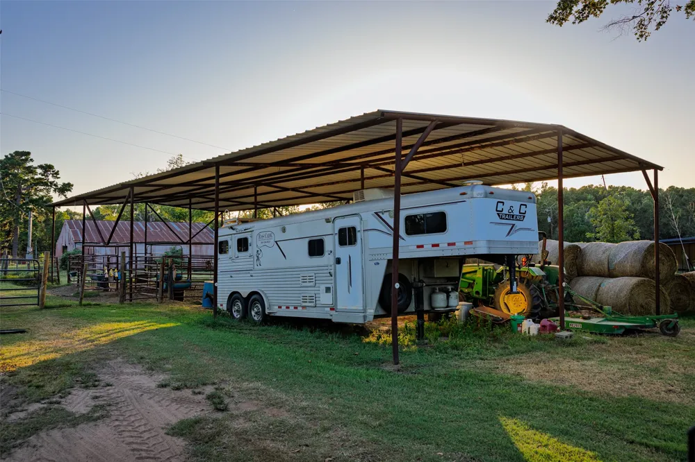 12701 FM 2010 Chandler, TX 75758