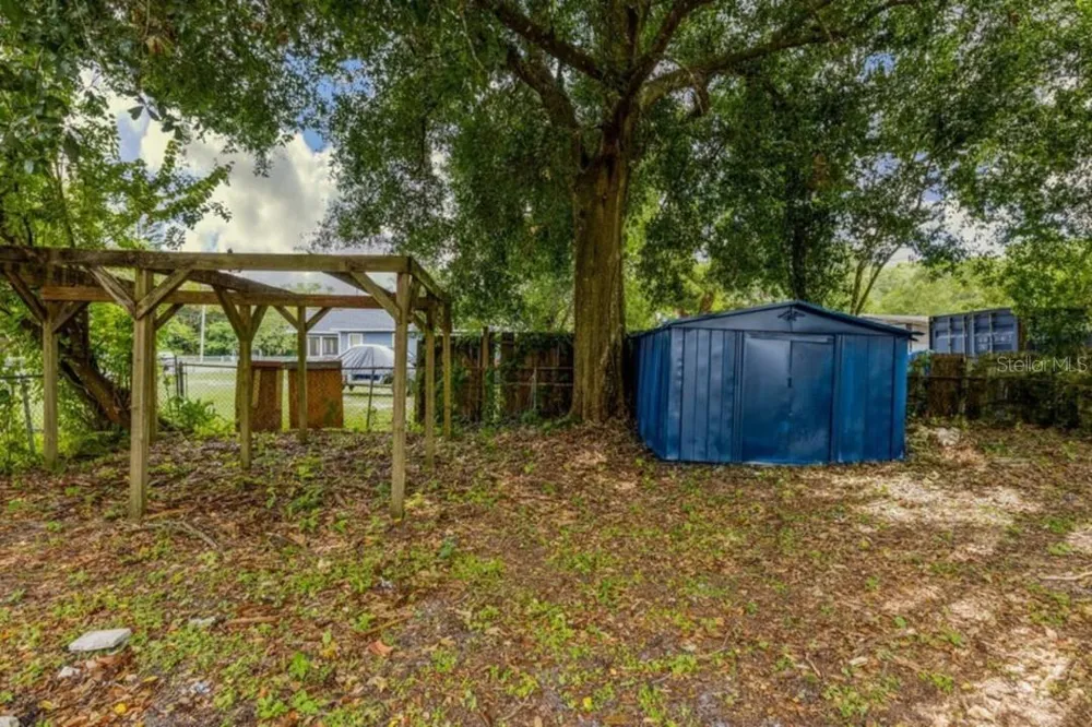 7524 MARIETTA STREET Orlando, FL 32807