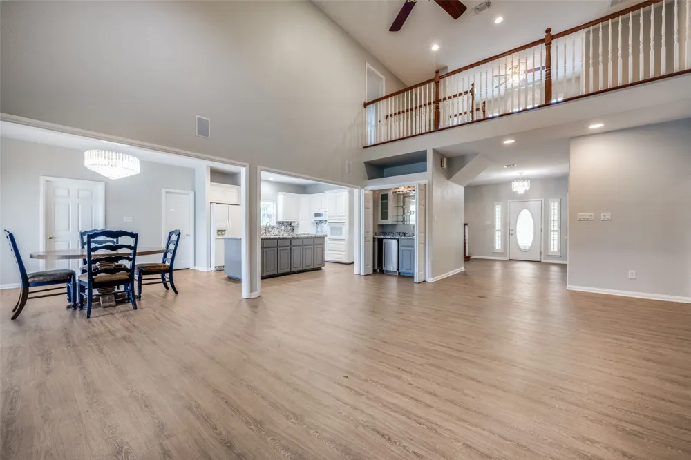 500 Navajo Court Runaway Bay, TX 76426