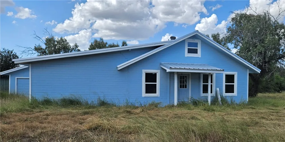 21236 County Road 1456 Mathis, TX 78368