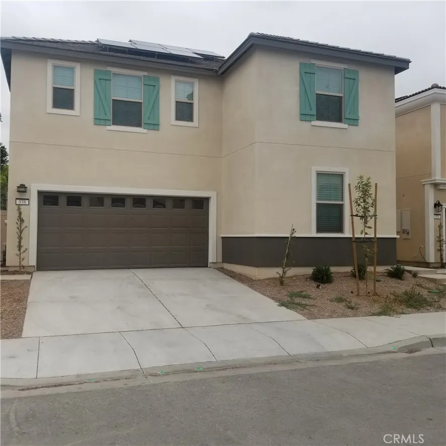 938 W Jasmine Way Rialto, CA 92376
