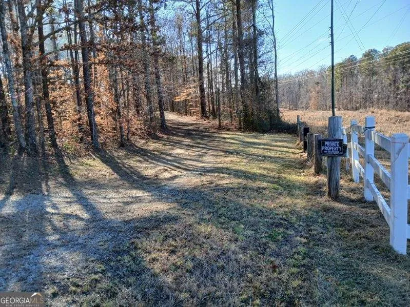 1855 S Flat Rock RD Douglasville, GA 30134