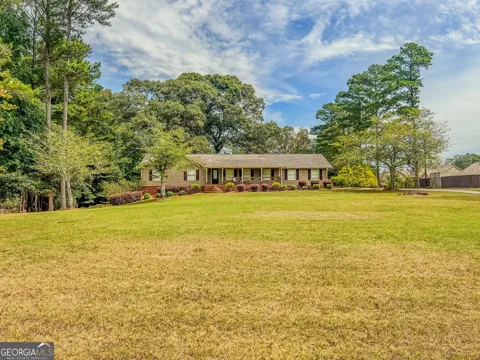 1152 Harbins RD