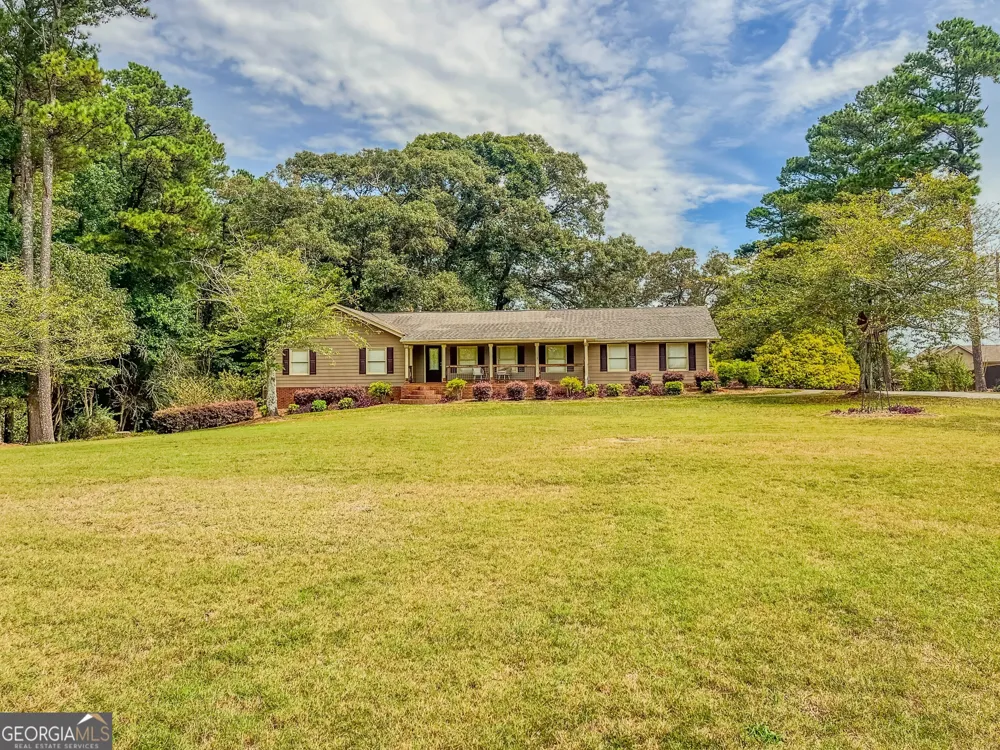 1152 Harbins RD Dacula, GA 30019
