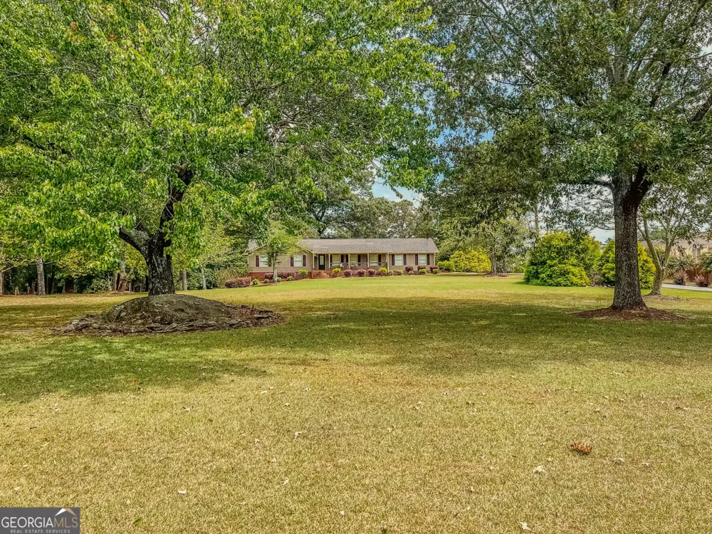1152 Harbins RD Dacula, GA 30019