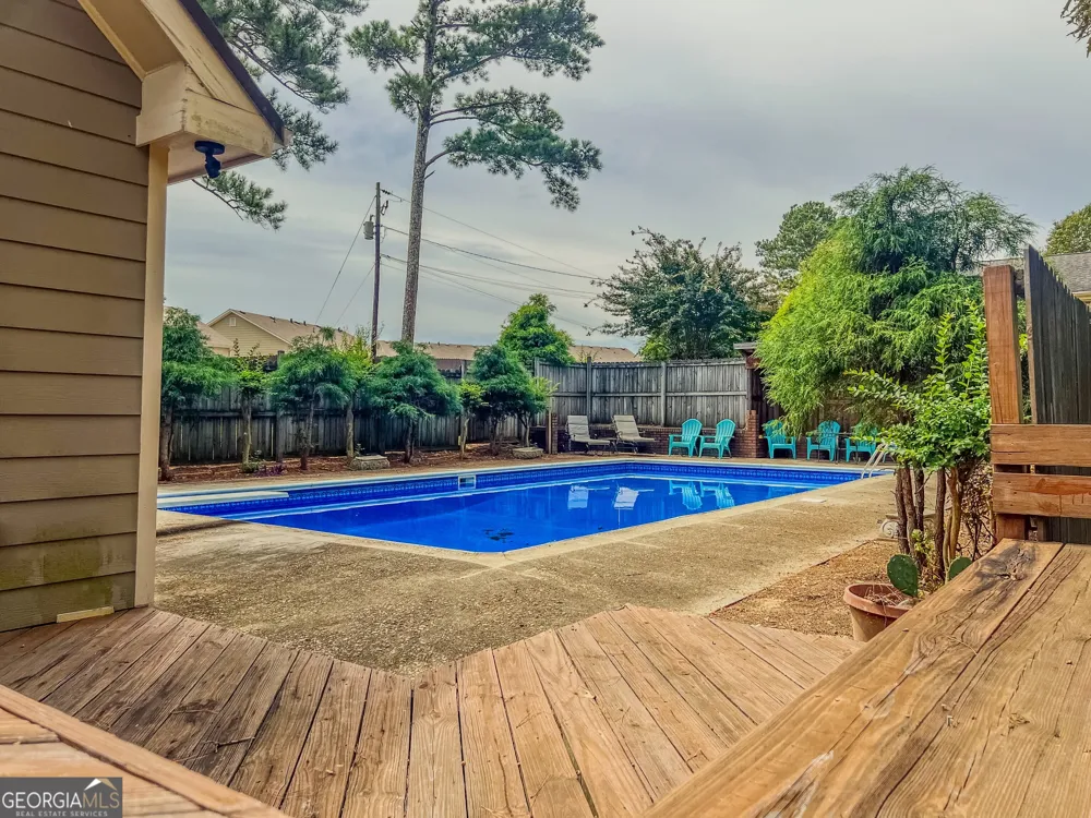 1152 Harbins RD Dacula, GA 30019