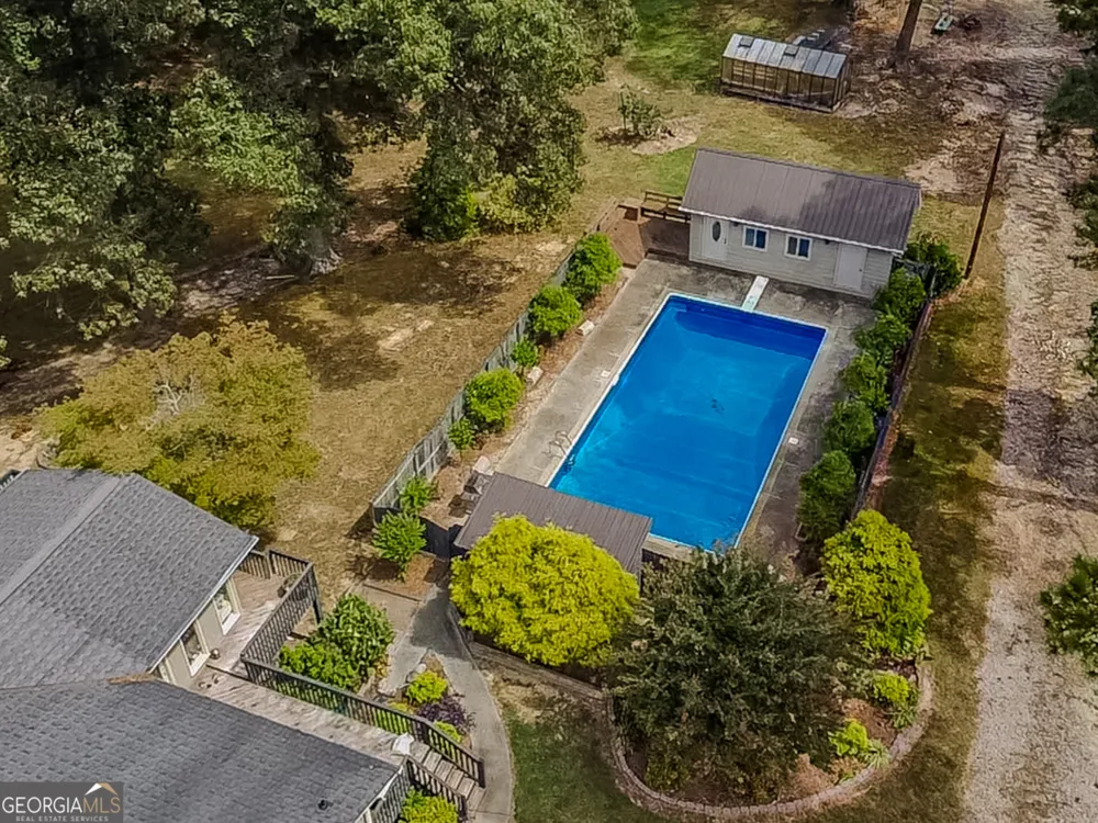 1152 Harbins RD Dacula, GA 30019