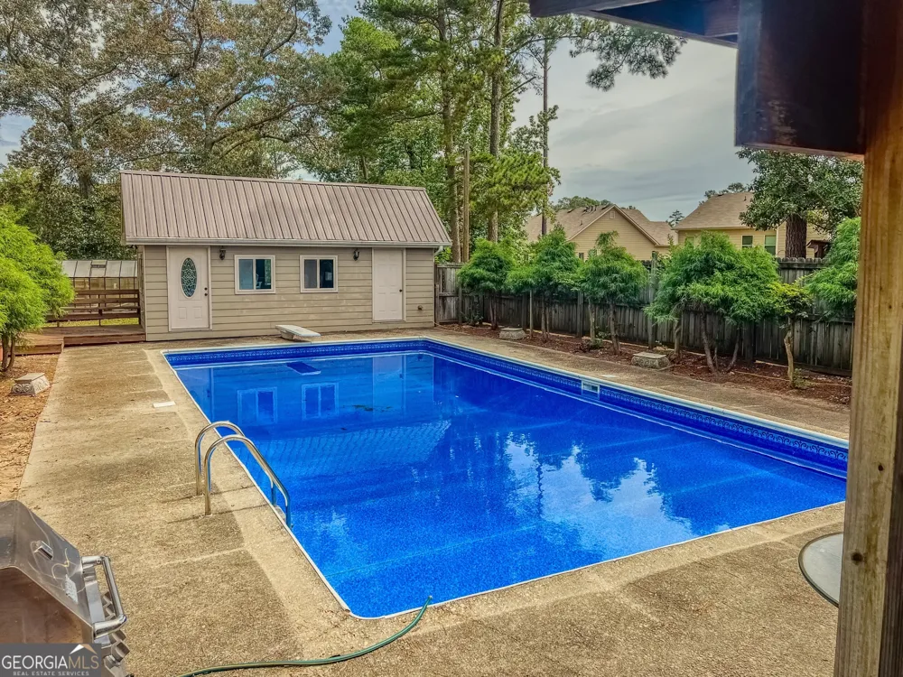 1152 Harbins RD Dacula, GA 30019