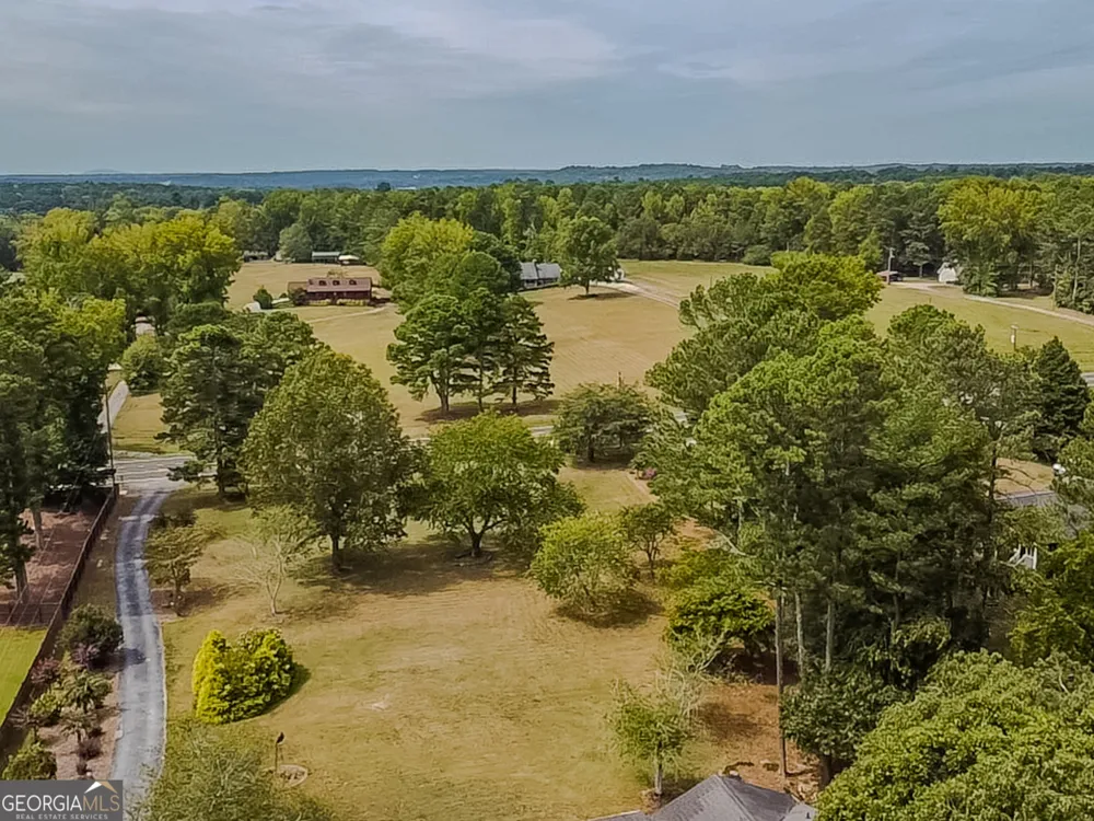 1152 Harbins RD Dacula, GA 30019