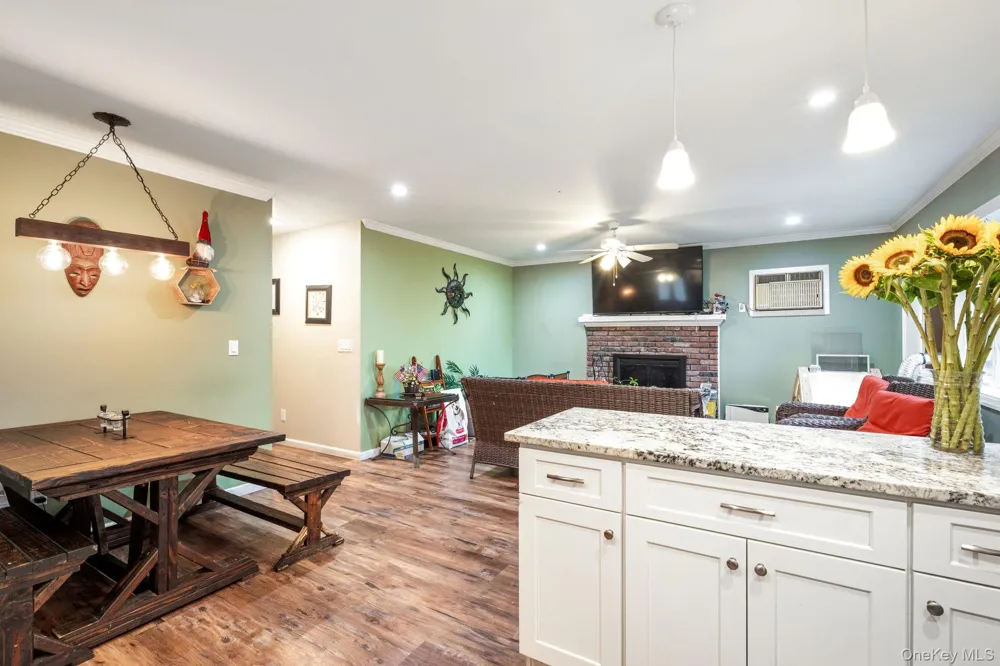 39 Willow Road Rocky Point, NY 11778