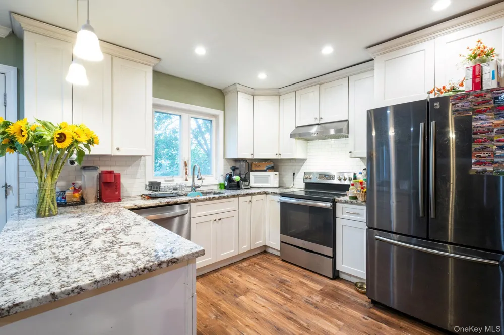 39 Willow Road Rocky Point, NY 11778
