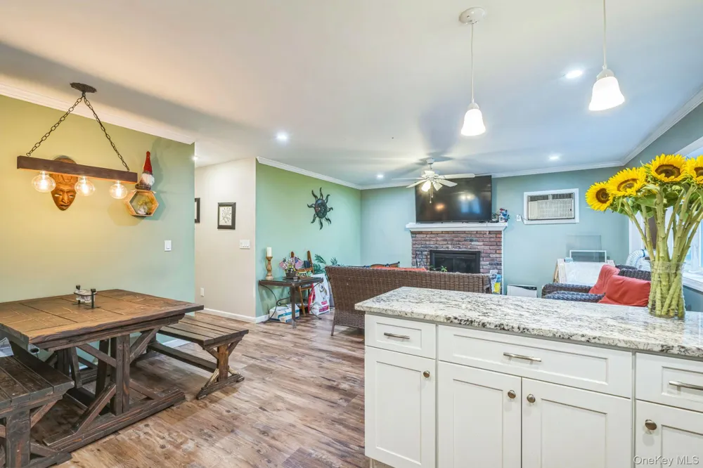 39 Willow Road Rocky Point, NY 11778