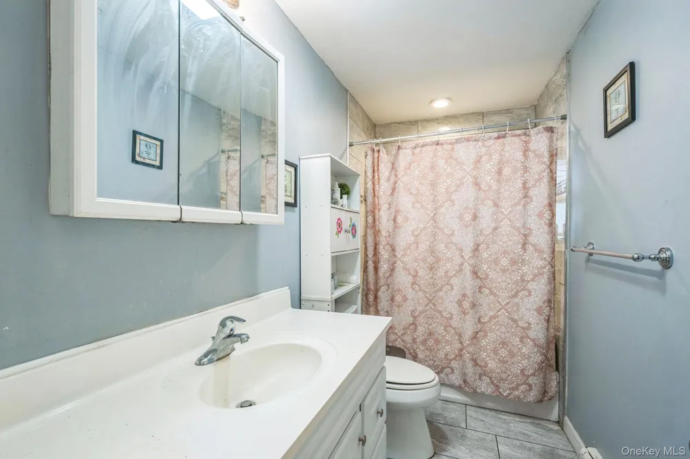 39 Willow Road Rocky Point, NY 11778