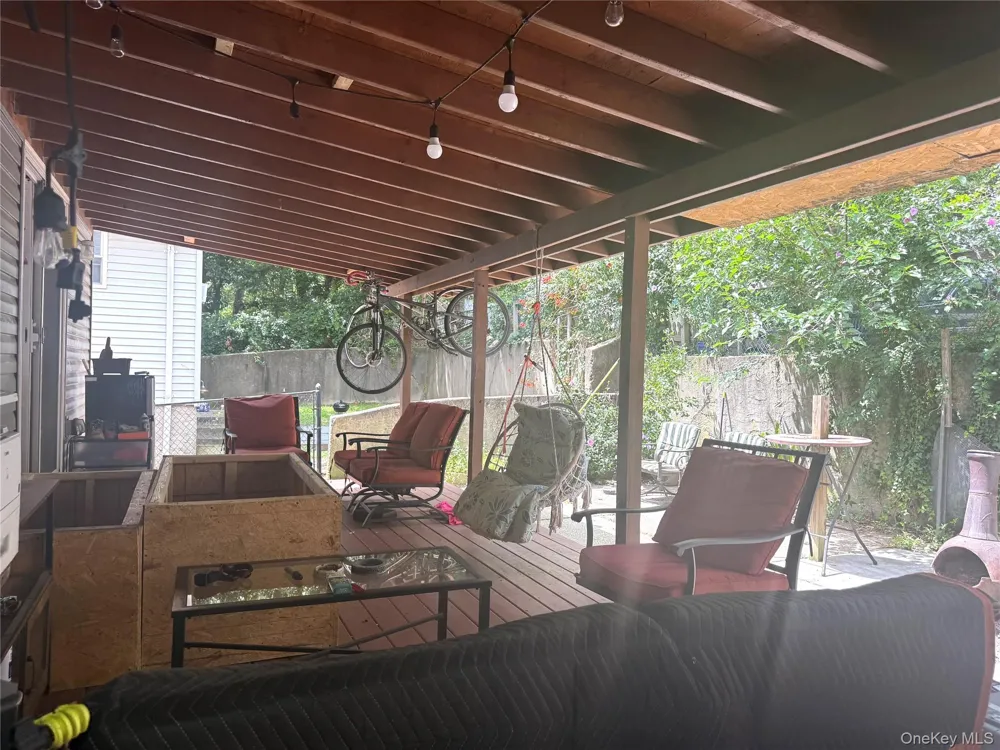 39 Willow Road Rocky Point, NY 11778