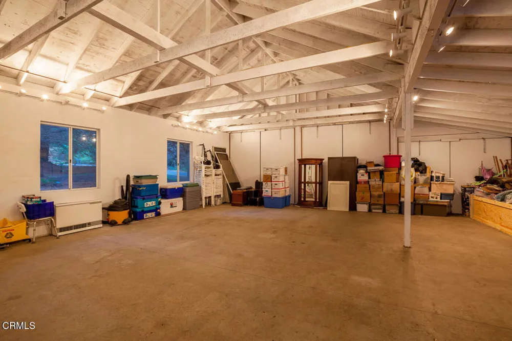 43850 Buckhorn Cove Road E Little River, CA 95456