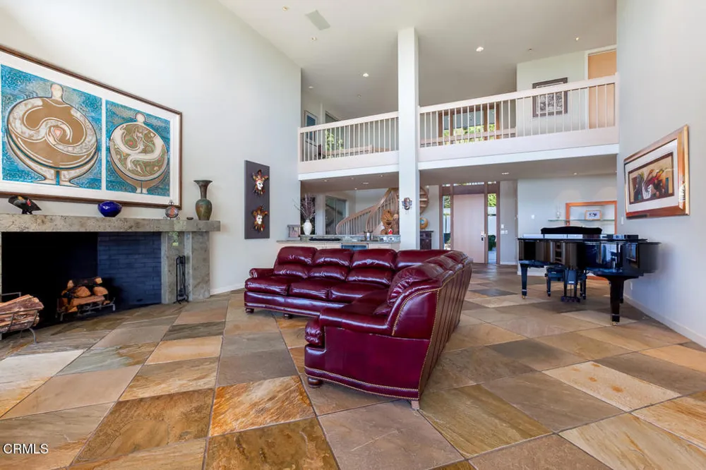 43850 Buckhorn Cove Road E Little River, CA 95456