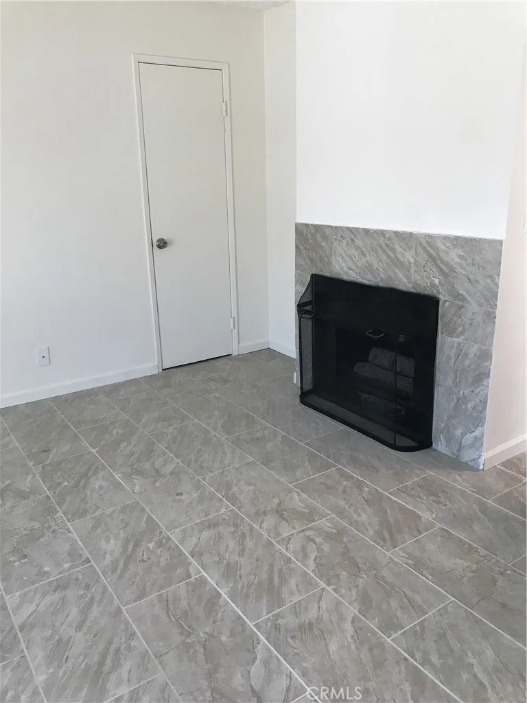 454 E Avenue Q3 #5 Palmdale, CA 93550