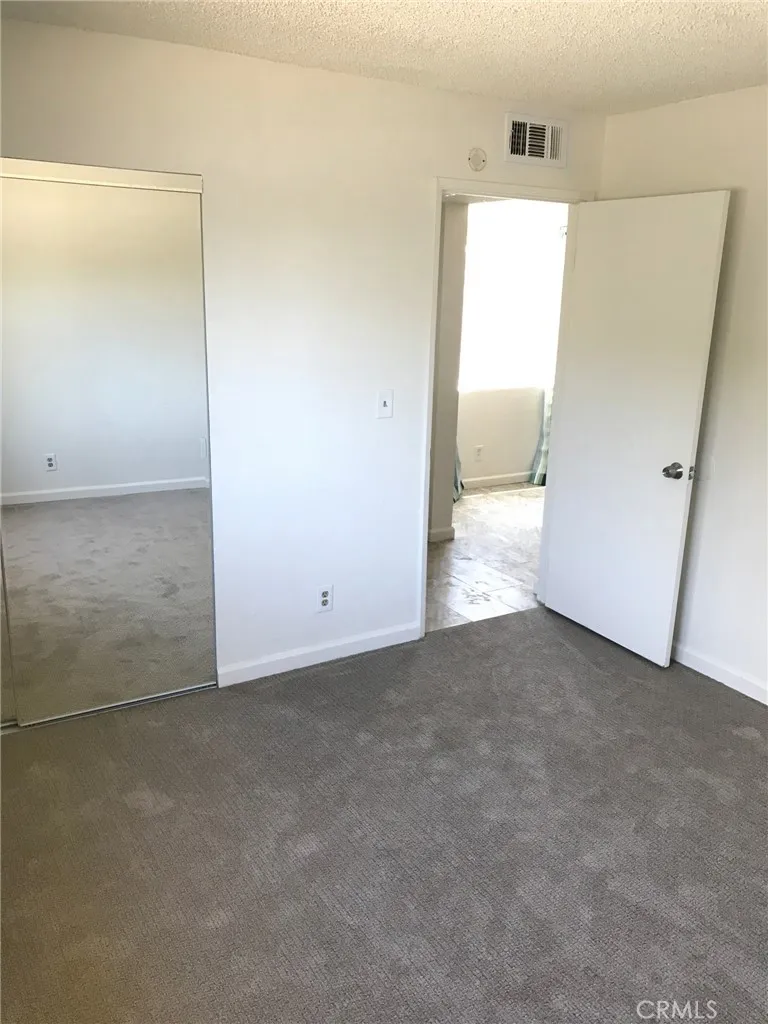 454 E Avenue Q3 #5 Palmdale, CA 93550