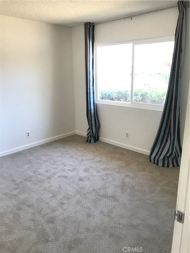454 E Avenue Q3 #5 Palmdale, CA 93550