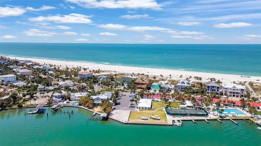 1058 ELDORADO AVENUE Clearwater Beach, FL 33767