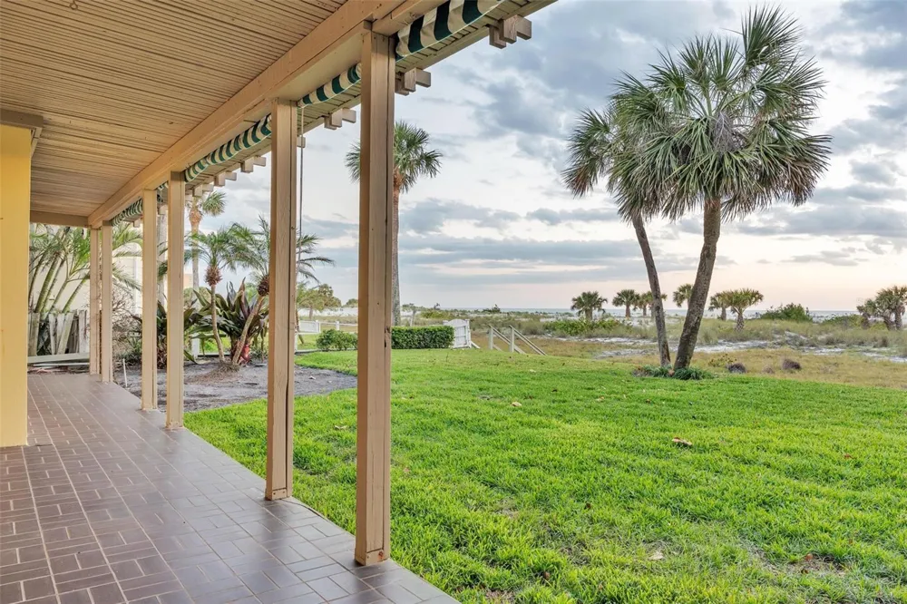 1058 ELDORADO AVENUE Clearwater Beach, FL 33767