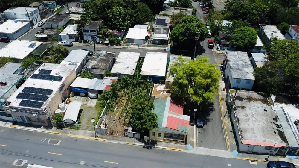 Bo. Pueblo C. PEDRO ARZUAGA Carolina, PR 00985
