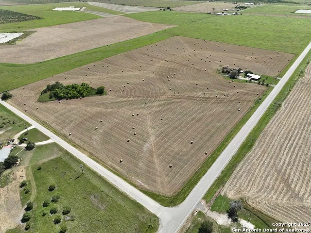 14420 FM 99 Karnes City, TX 78118