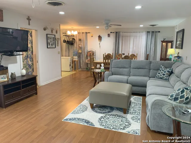 14420 FM 99 Karnes City, TX 78118