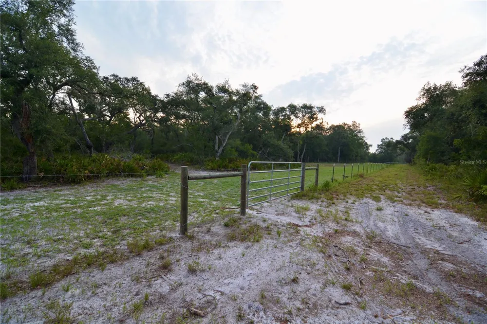 2669 NW SUWANNEE VALLEY ROAD Lake City, FL 32055