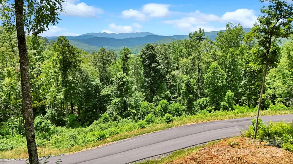 Lot 27 Summit View Parkway Spruce Pine, NC 28777