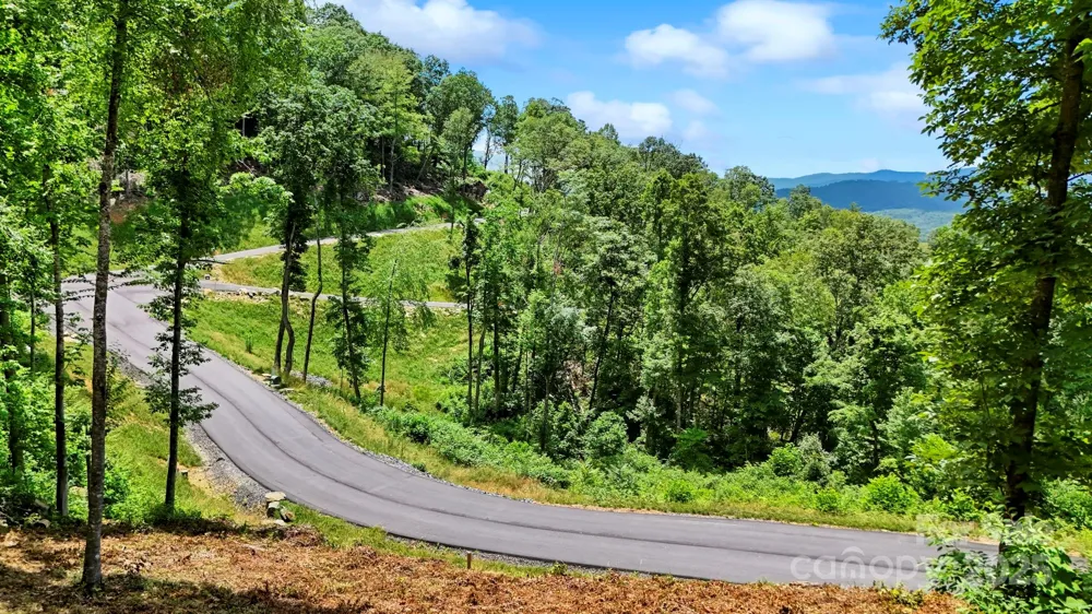 Lot 27 Summit View Parkway Spruce Pine, NC 28777