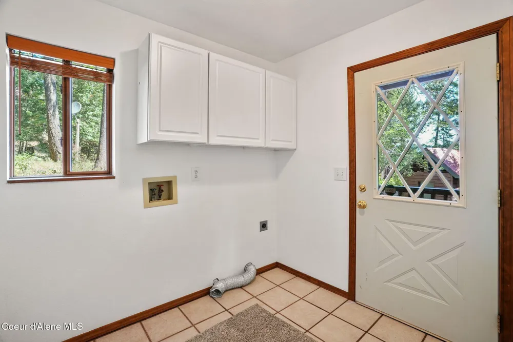18400 W HOLIDAY WAY Hauser, ID 83854