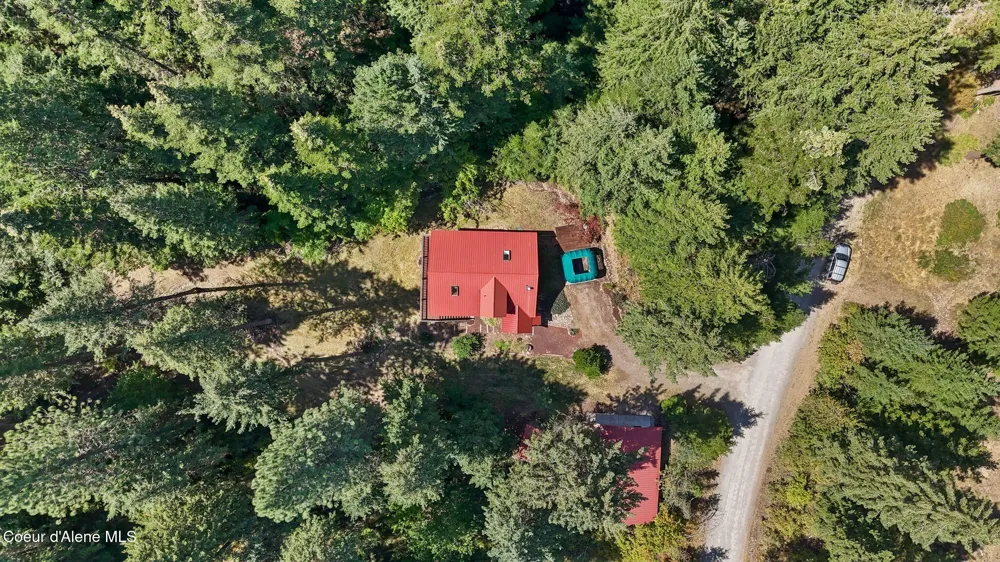 18400 W HOLIDAY WAY Hauser, ID 83854