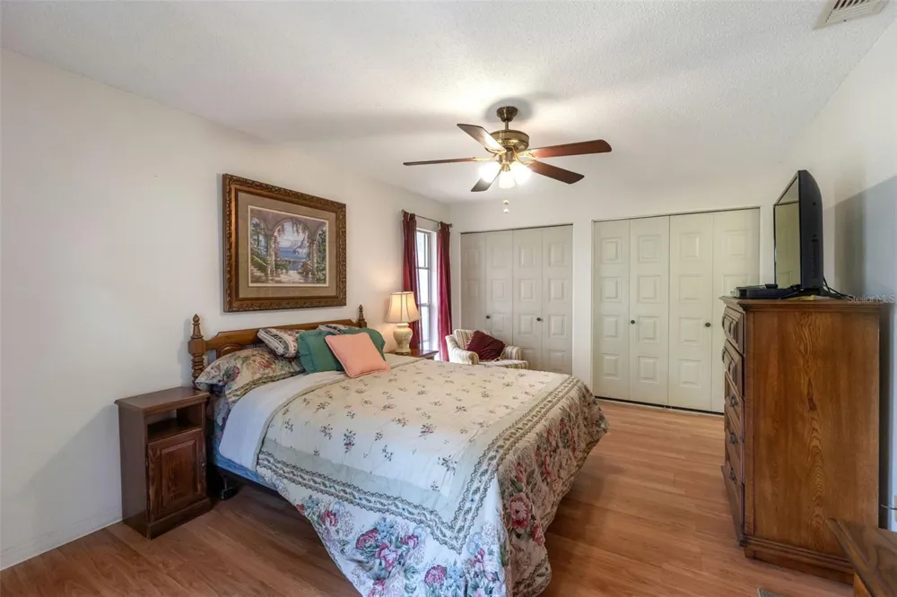1814 FOXHUNT DRIVE #A Sun City Center, FL 33573