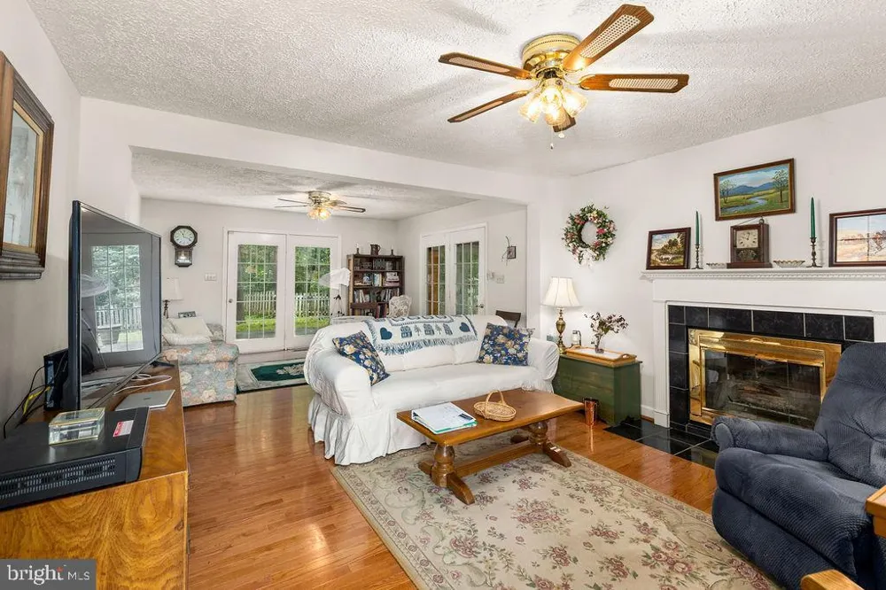 1115 CHAPEL ROAD Middletown, VA 22645
