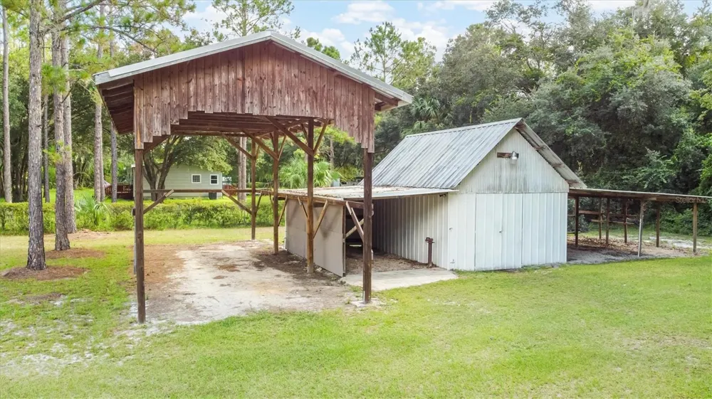17925 SE 49TH PLACE Hawthorne, FL 32640