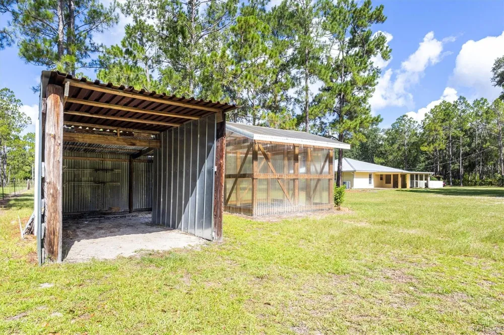 17925 SE 49TH PLACE Hawthorne, FL 32640