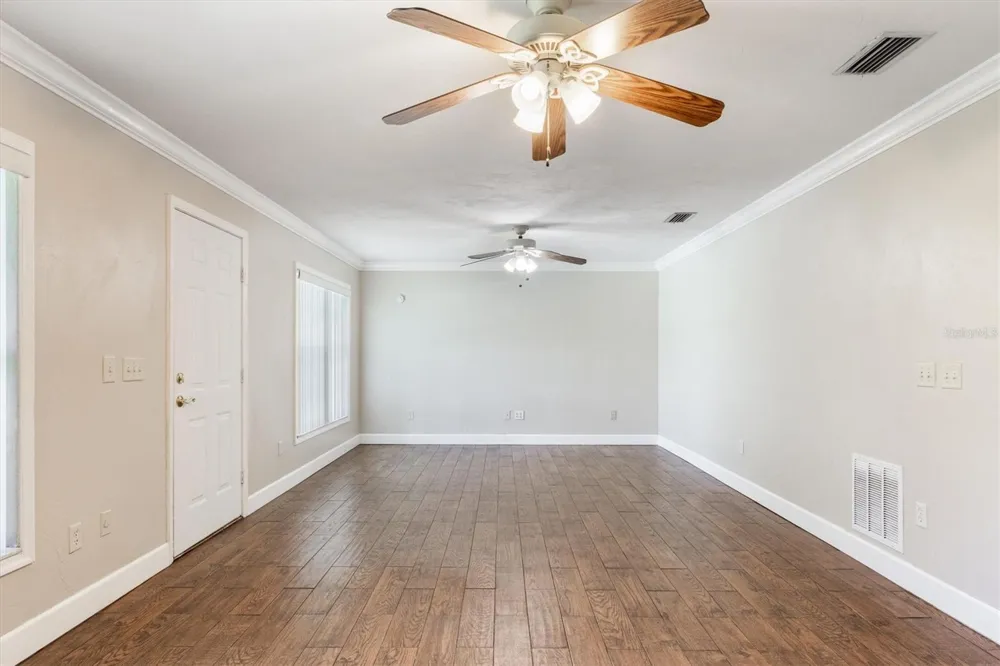17925 SE 49TH PLACE Hawthorne, FL 32640