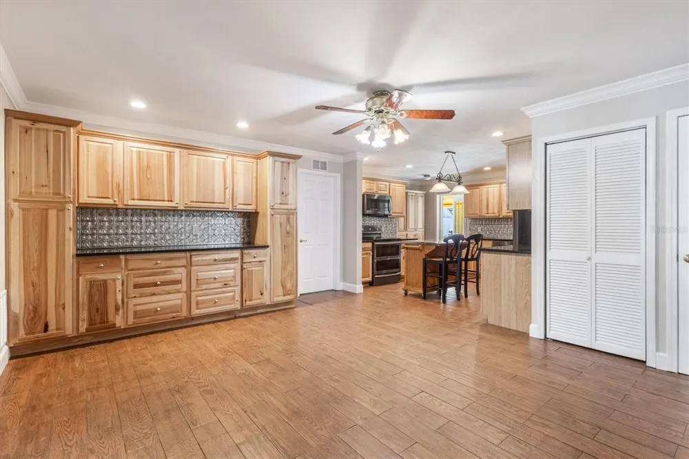 17925 SE 49TH PLACE Hawthorne, FL 32640