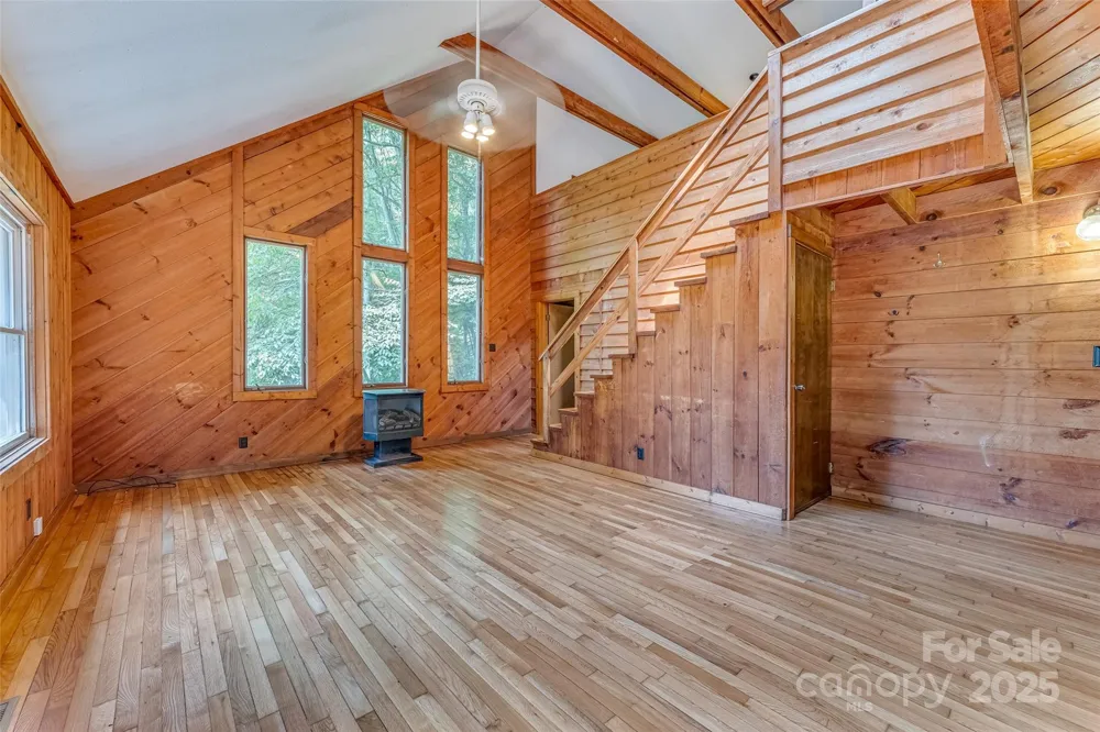 8749 Nc 63 Highway Leicester, NC 28748