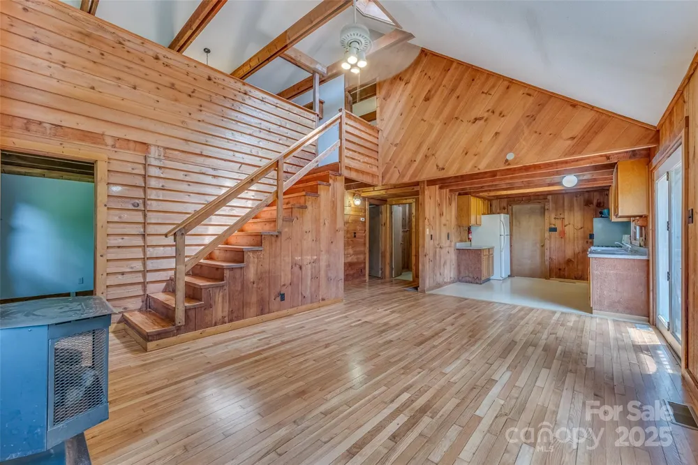 8749 Nc 63 Highway Leicester, NC 28748