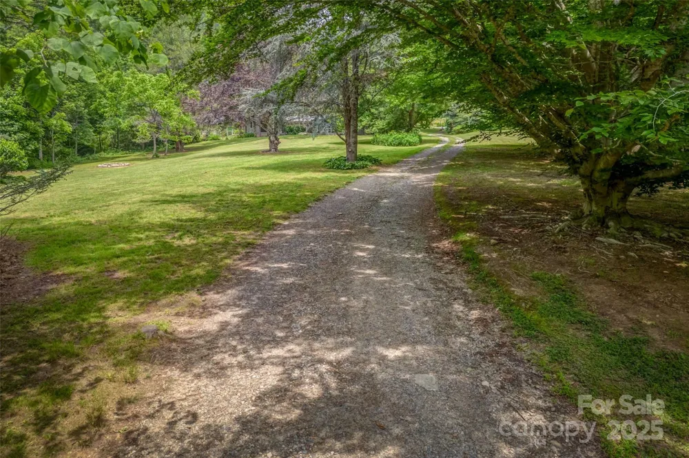 8749 Nc 63 Highway Leicester, NC 28748