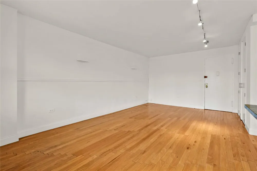 1065 Vermont Street #4F Brooklyn, NY 11207