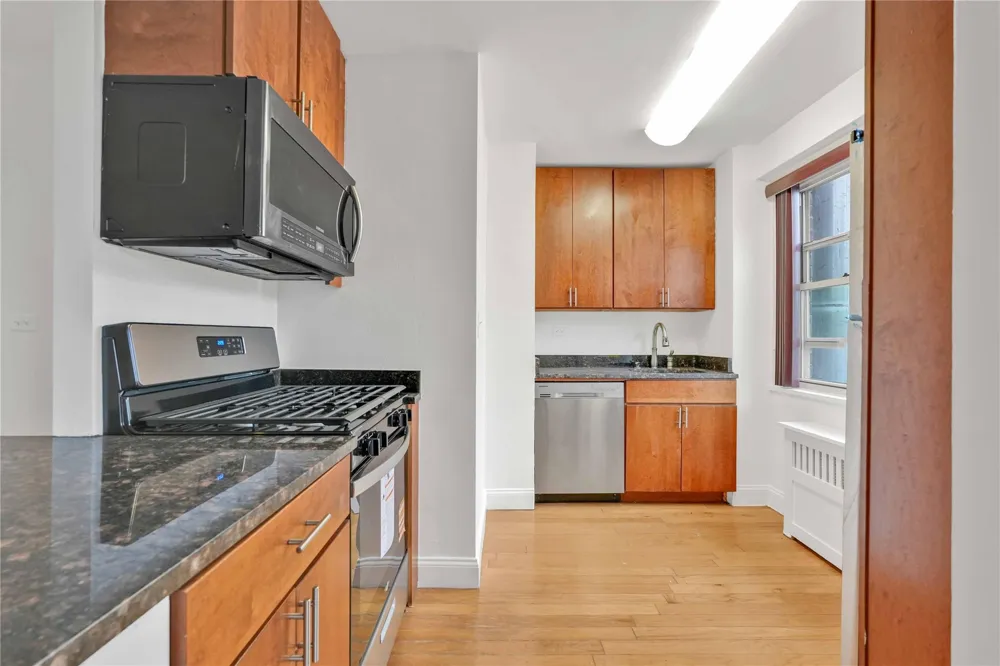 1065 Vermont Street #4F Brooklyn, NY 11207