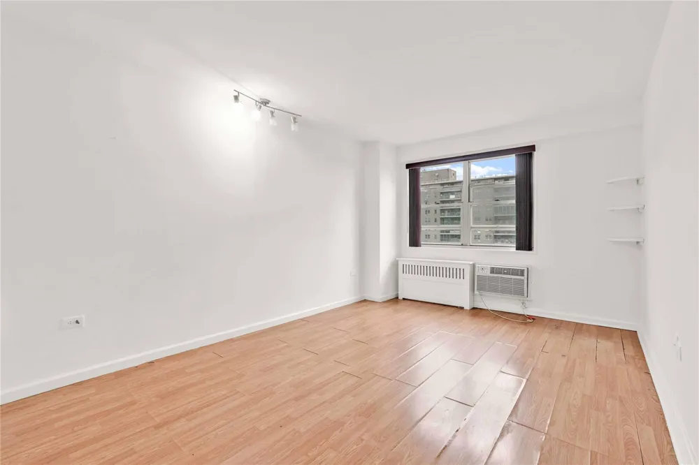 1065 Vermont Street #4F Brooklyn, NY 11207