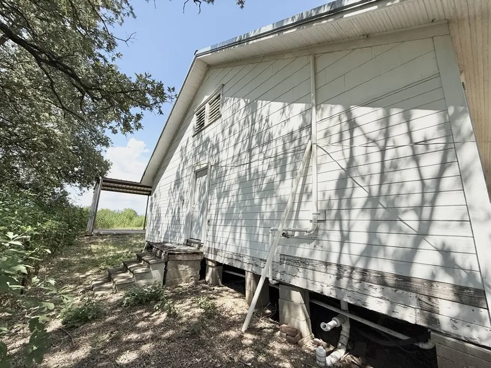 HWY 6 Riesel, TX 76682