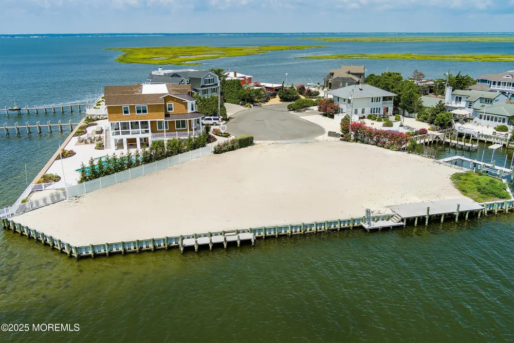 41 Holly Drive Long Beach, NJ 08008
