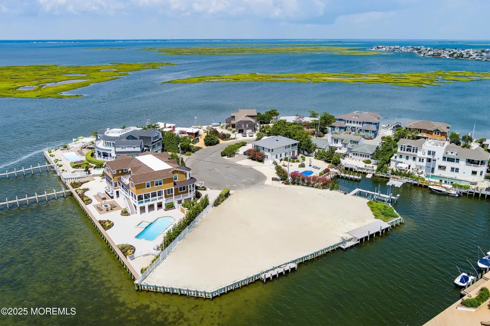41 Holly Drive Long Beach, NJ 08008