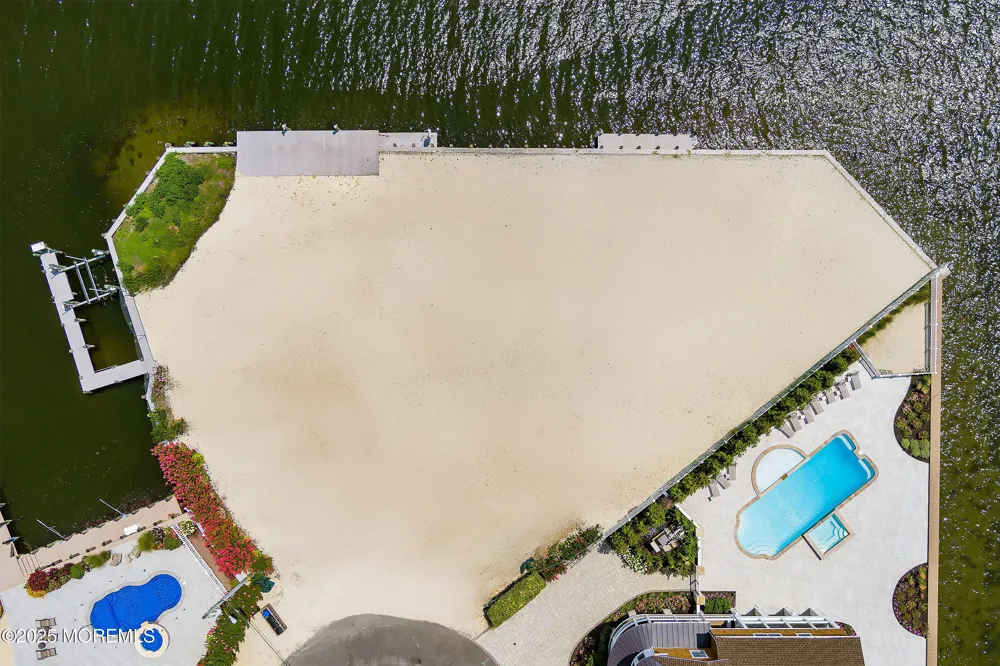 41 Holly Drive Long Beach, NJ 08008