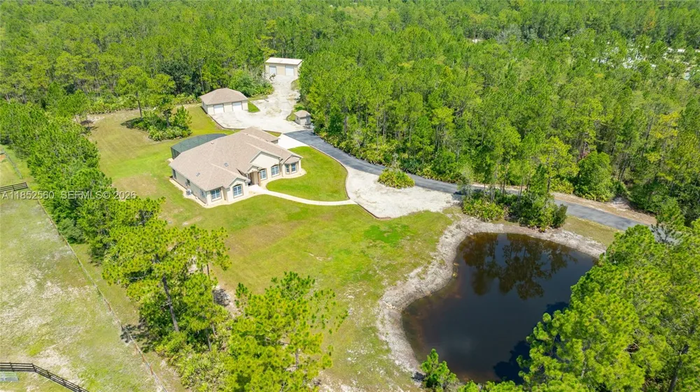 147 Ashby Cove LN New Smyrna Beach, FL 32168